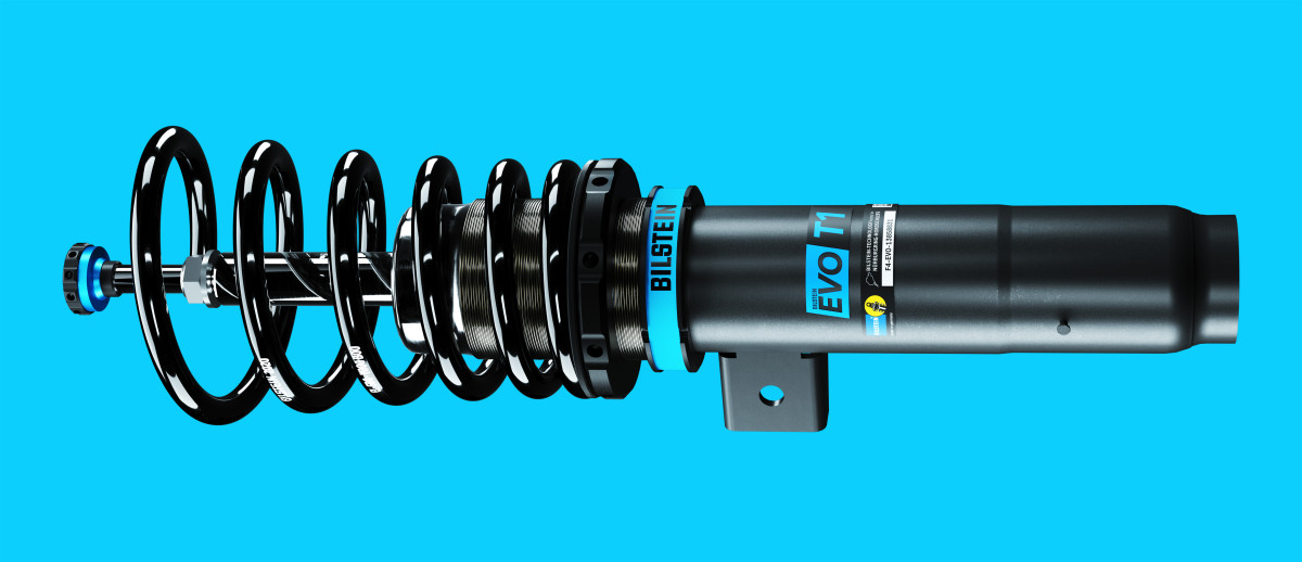 Seitenansicht des evo T1 von thyssenkrupp Bilstein vor hellblauem Hintergrund