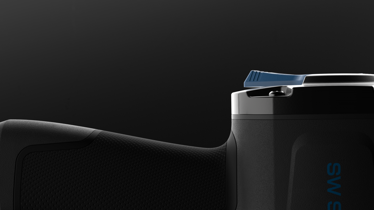 Distinctive line pattern on the handle of the pneumatic impact wrench for SW steel thanks to special use of light